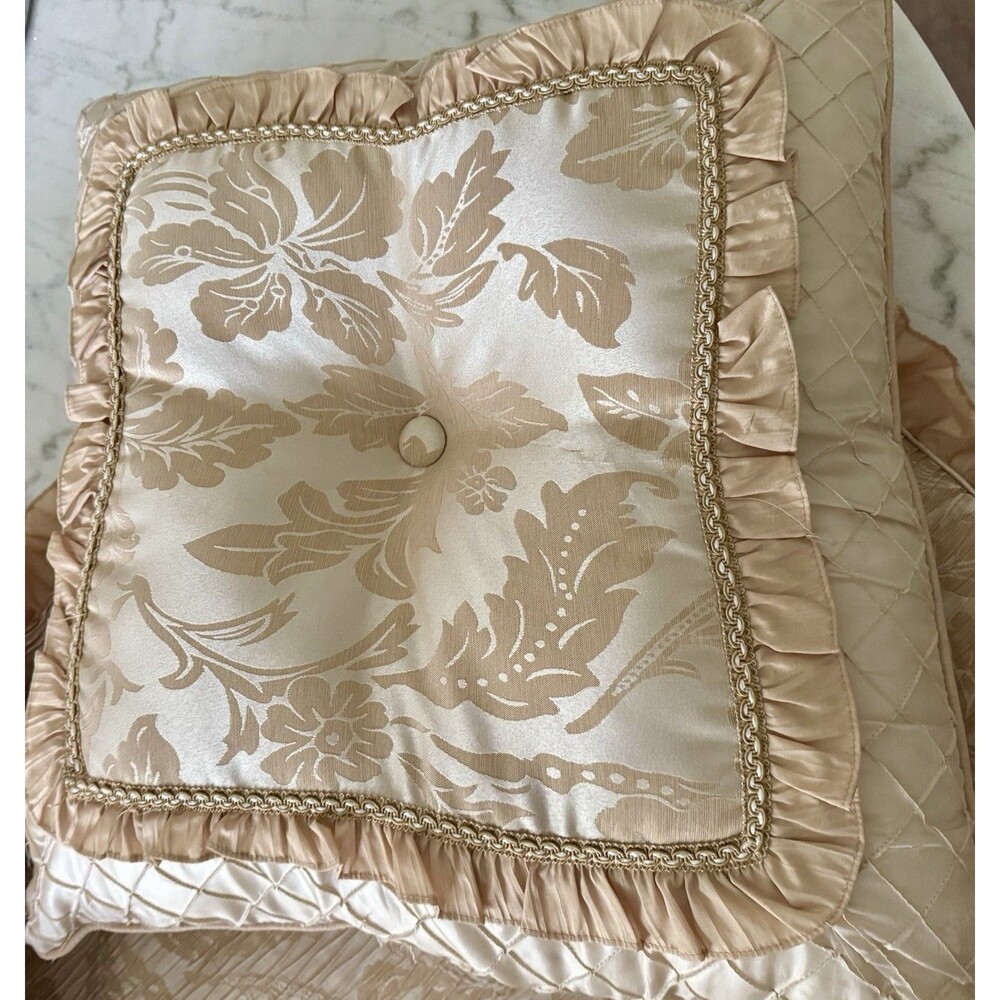 Vintage Gold 4 piece pillow set - shams & decorative pillow
